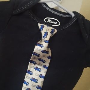 Baby-Racecar Tie Onesie